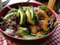 Mahi Mahi recipe served on a plate, by Koriente Mahi Mahi recipe served on a plate, by Koriente