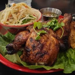Som Tum Gai Yang
