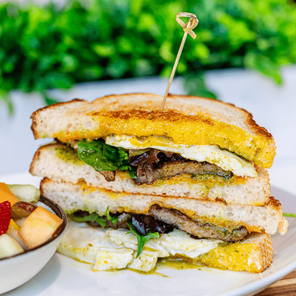 Ultimate Breakfast Sandwich recipe served on a plate, by Urban Egg Ultimate Breakfast Sandwich recipe served on a plate, by Urban Egg