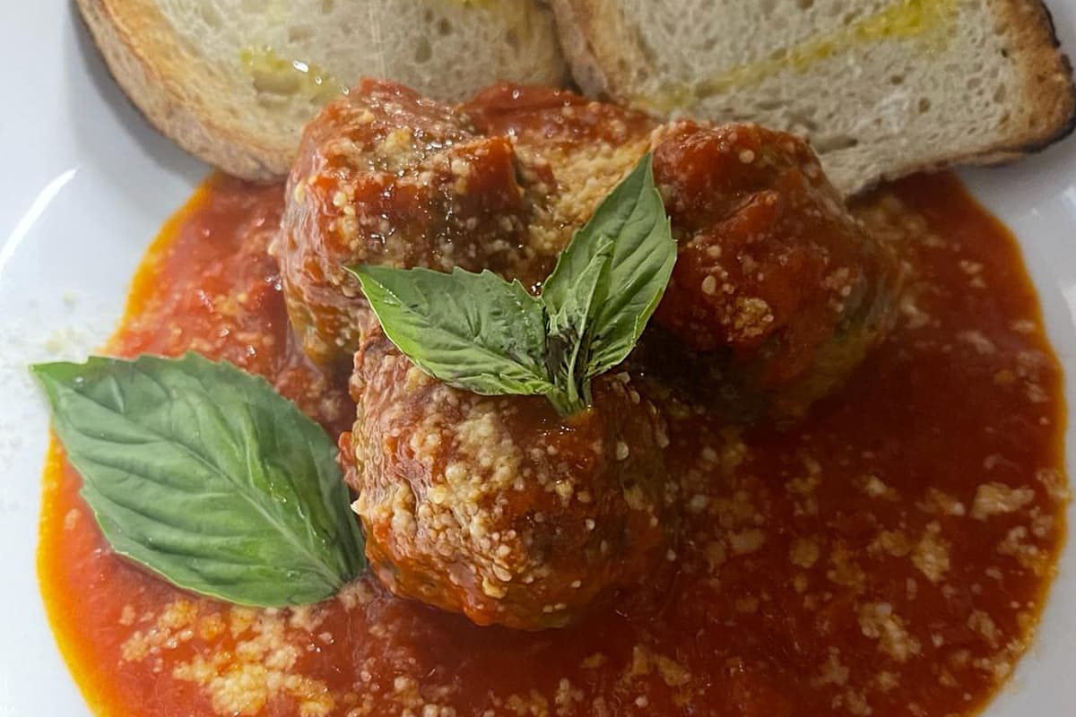 Meatballs recipe served on a plate, by Zeneli Pizzeria e Cucina Napoletana Meatballs recipe served on a plate, by Zeneli Pizzeria e Cucina Napoletana