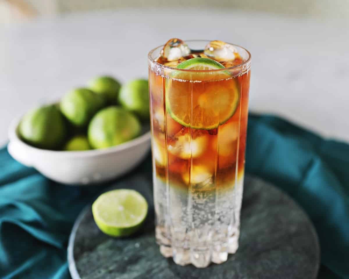 Dark and Stormy recipe served in a glass, by Finns Victoria Dark and Stormy recipe served in a glass, by Finns Victoria