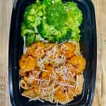 Spicy Shrimp Pasta recipe served on a plate, by Simply Fresh Spicy Shrimp Pasta recipe served on a plate, by Simply Fresh