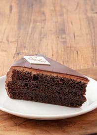 Sacher Torte recipe served on a plate, by la Madeleine Sacher Torte recipe served on a plate, by la Madeleine