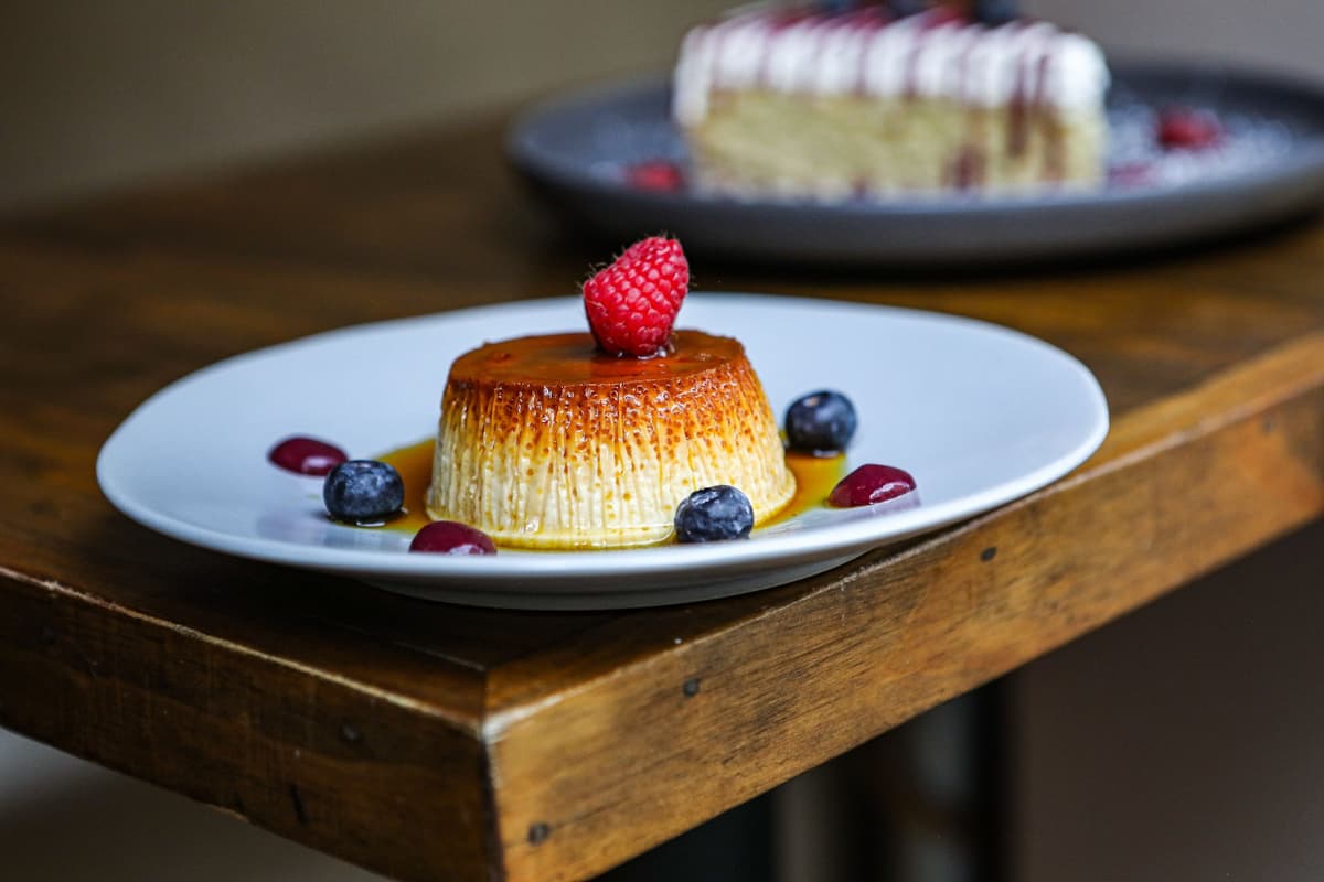 Flan Napolitano