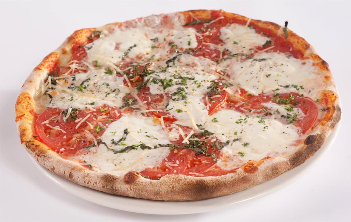 Beer Battered Calamari recipe served on a plate, by Jimi D'S Beer Battered Calamari recipe served on a plate, by Jimi D'S