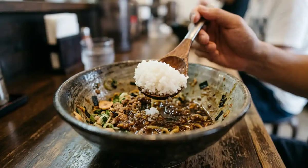 Oi-meshi (追い飯)